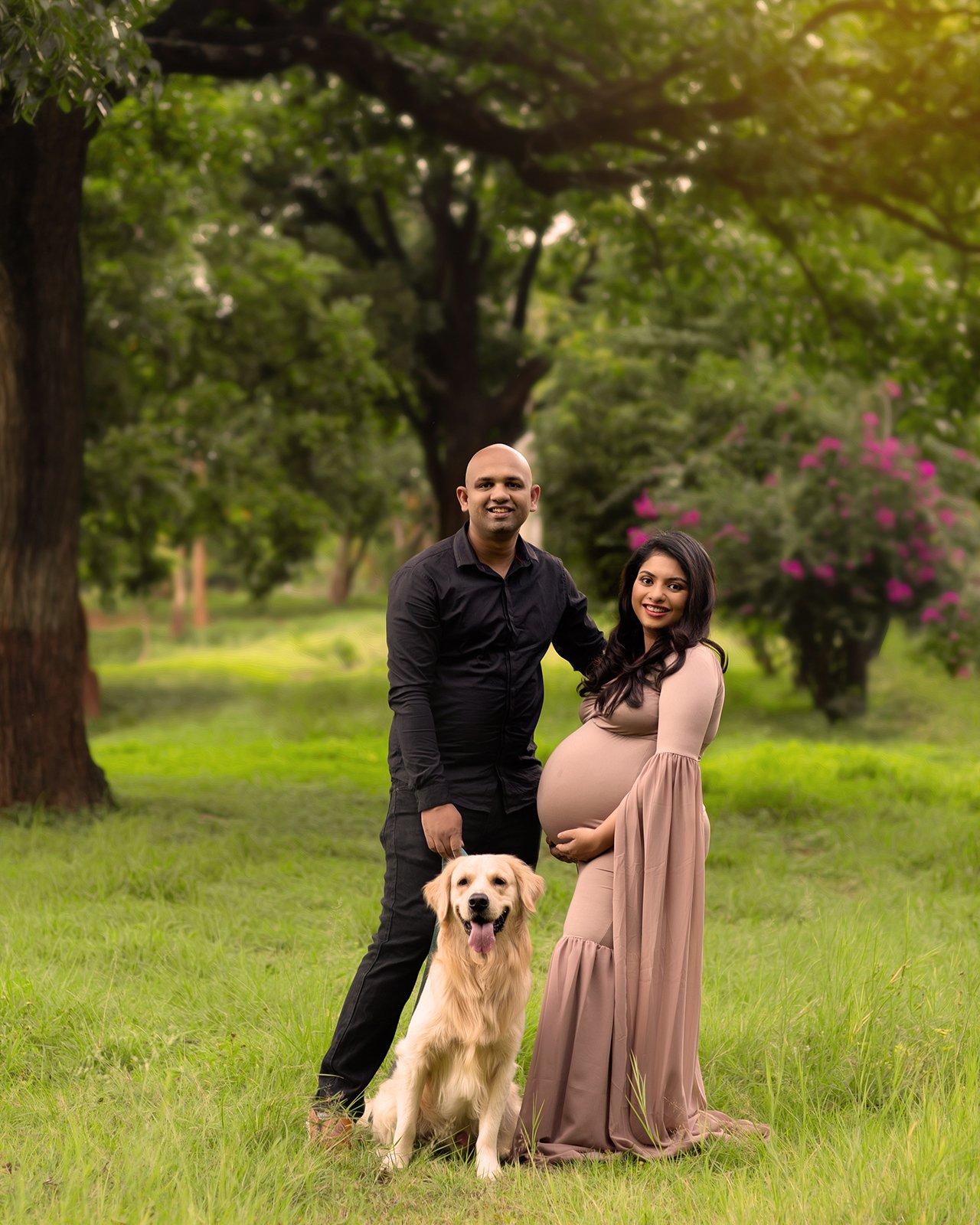 best maternity photoshoot with pets in bangalore vinusimages