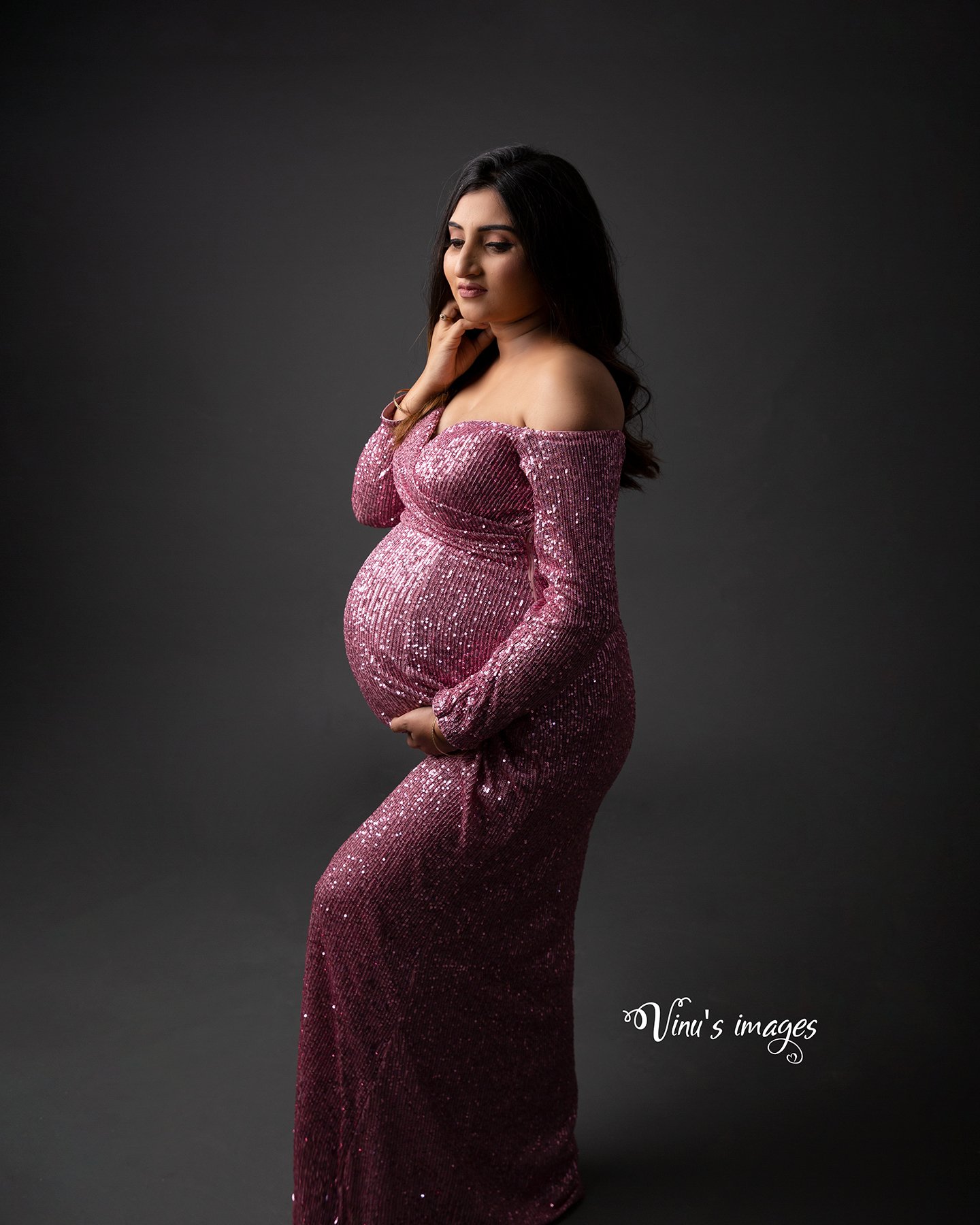 best sequienne maternity photography in bangalore at vinusimages