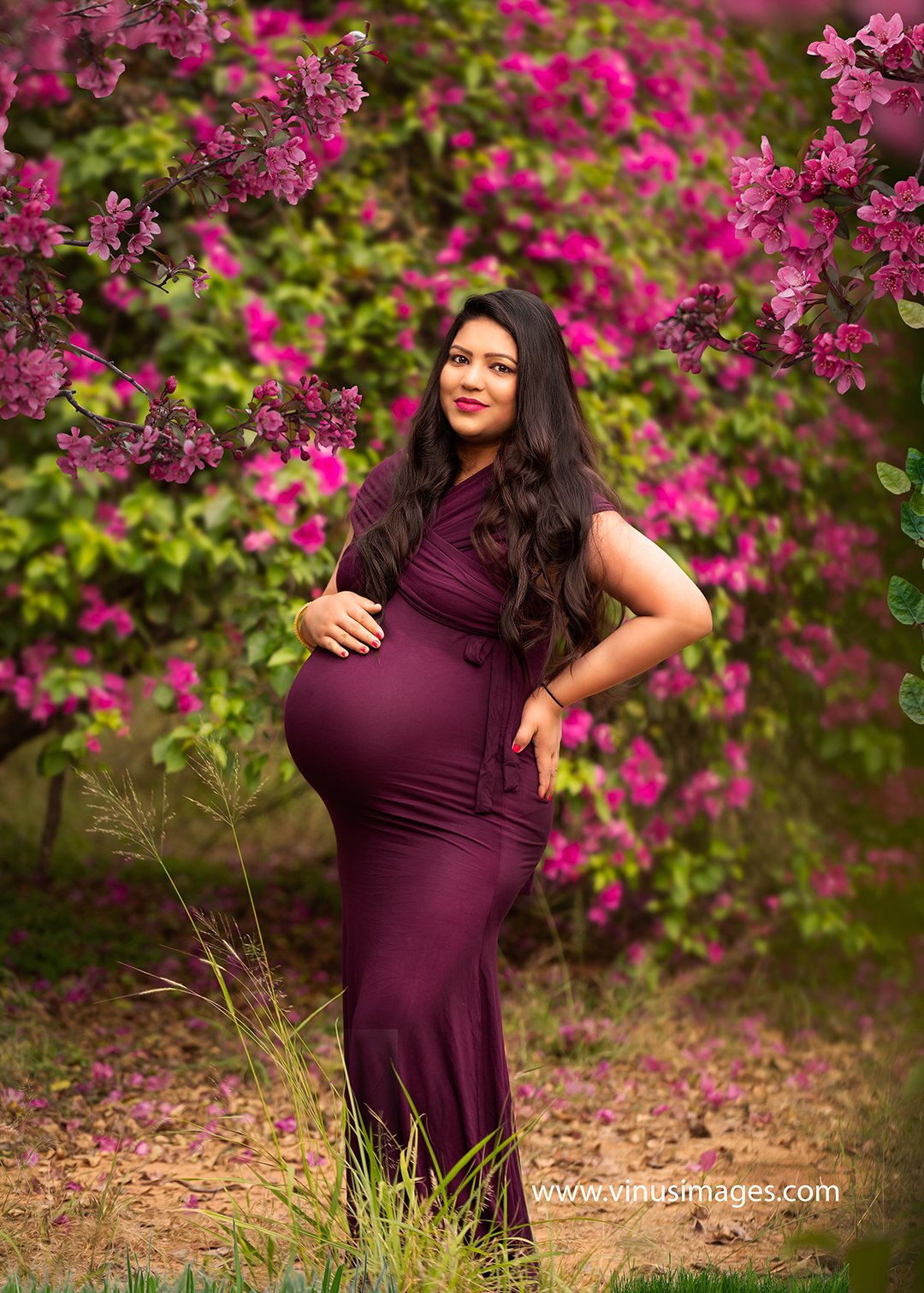 Best Maternity Outdoor Photoshoot in Bangalore at Vinu's images