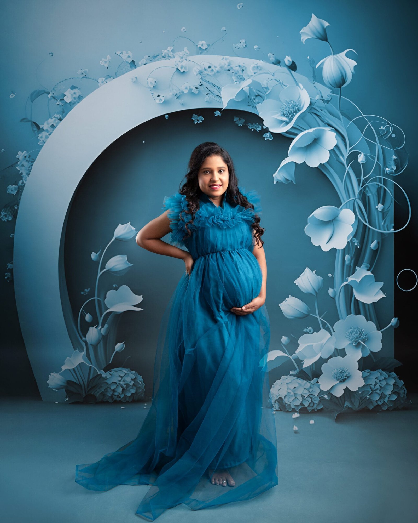 Top Indoor Maternity Photography Studio In Bangalore - Vinu's Images